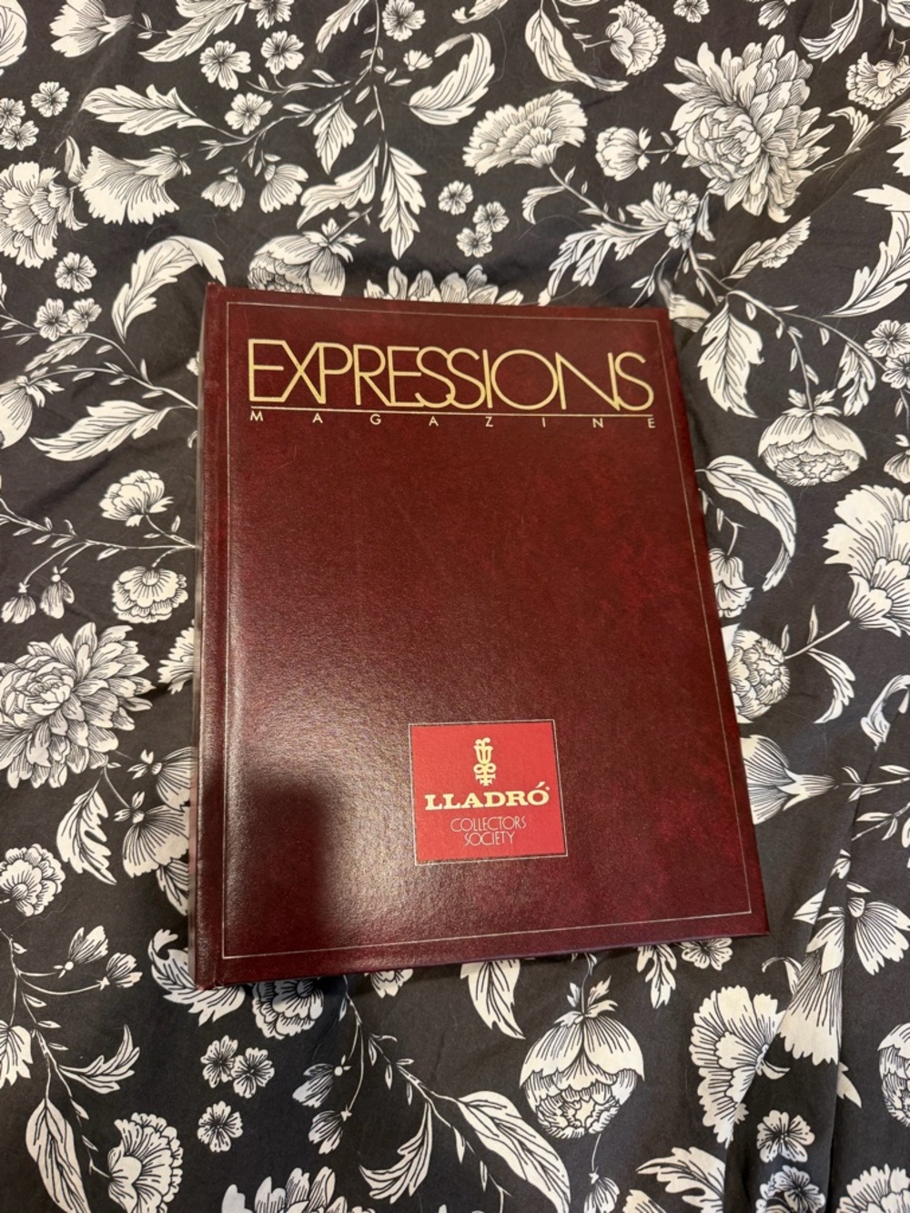 Vintage 1980s 1990s Lladro Expressions Binder